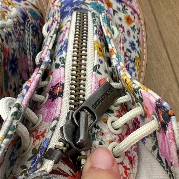 Floral Dr Marten Sinclair Wanderlust Platform Boot size 6 New! - Picture 7 of 7